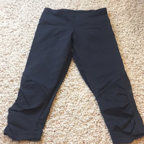 Lululemon Run for Your Life Crop Leggings Black - Picture 4 of 10